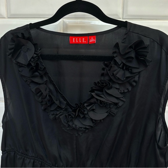 Women’s XL ELLE Sleeveless Blouse - Black - Picture 3 of 3